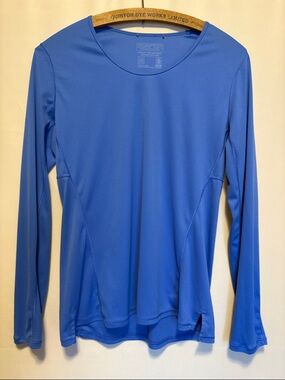 Patagonia Capilene long sleeve base layer, periwinkle blue, women’s M